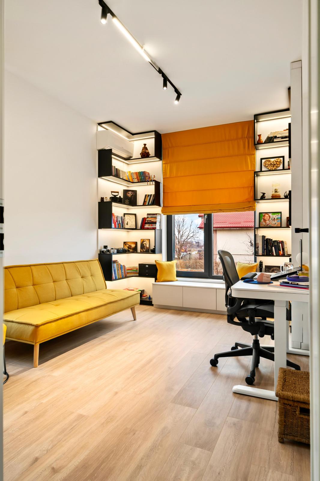 Apartamente lucrare 110