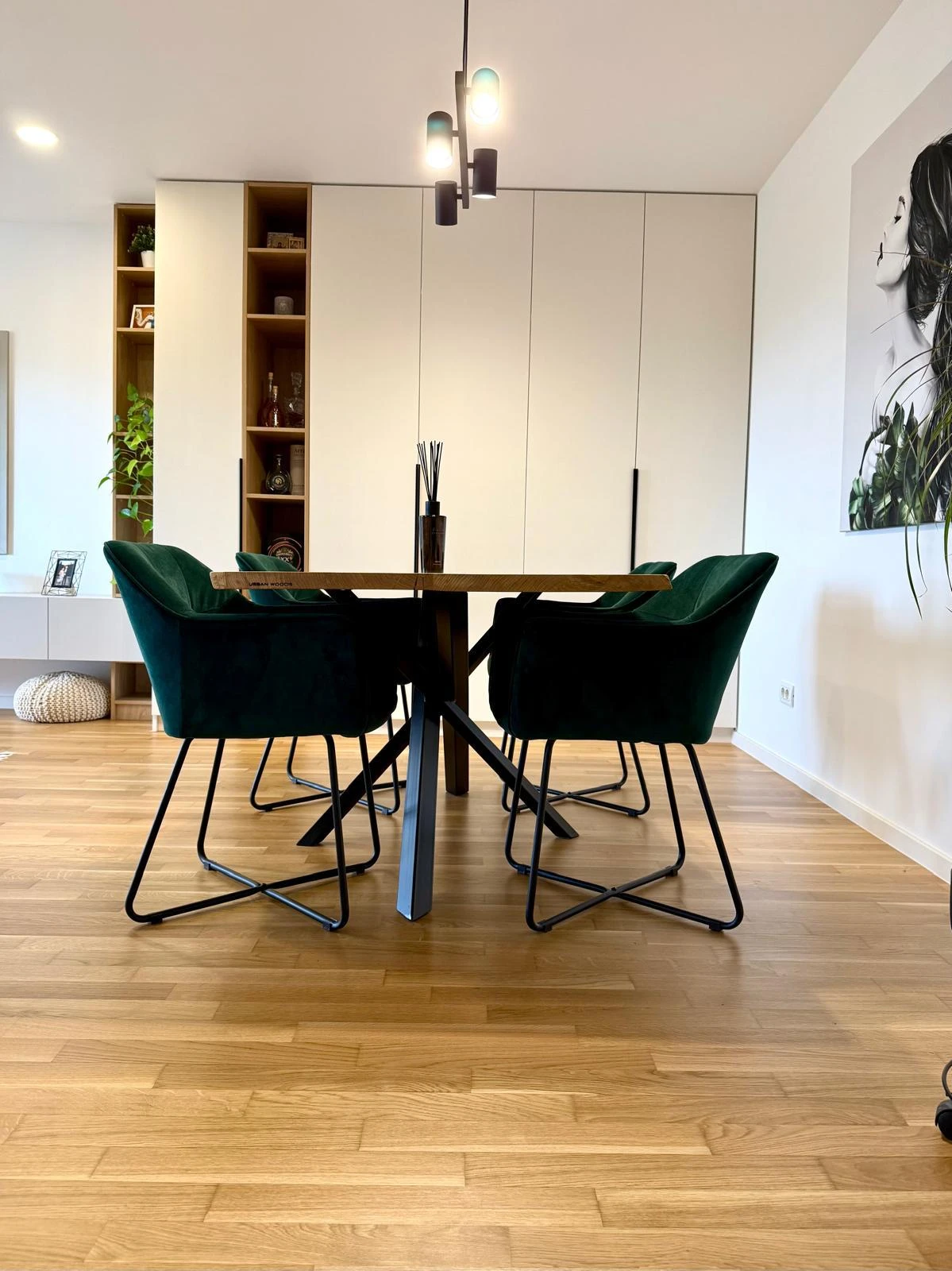 Apartamente lucrare 85